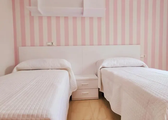 Varadero Naval Ла-Исла-де-Ароса